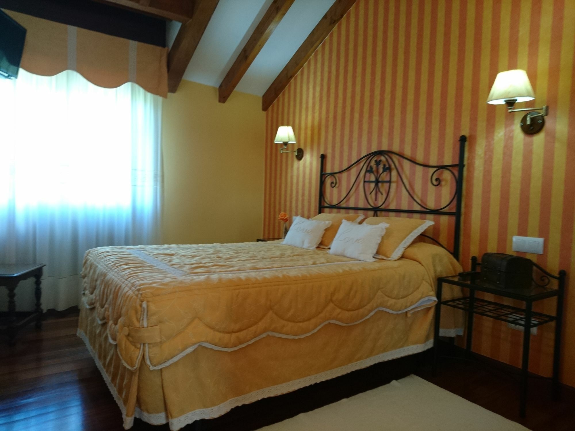 Posada El Jardin Santillana del Mar Ngoại thất bức ảnh